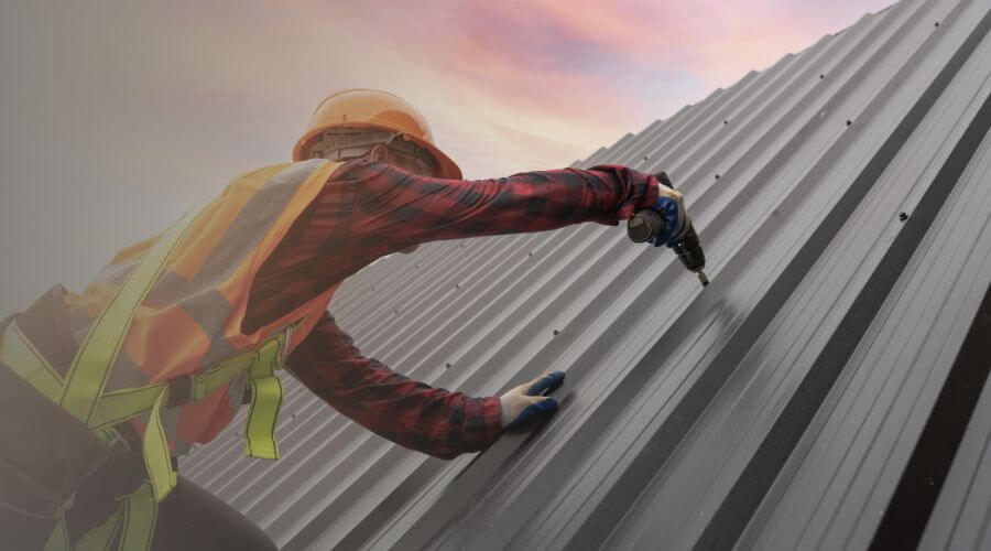 Expert Emergency Roof Repairs services in Oakland City, IN